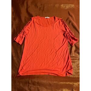 89TH + MADISON Top Womens M Coral 3/4 Sleeve Lattice Detail Tunic Scoop Neck